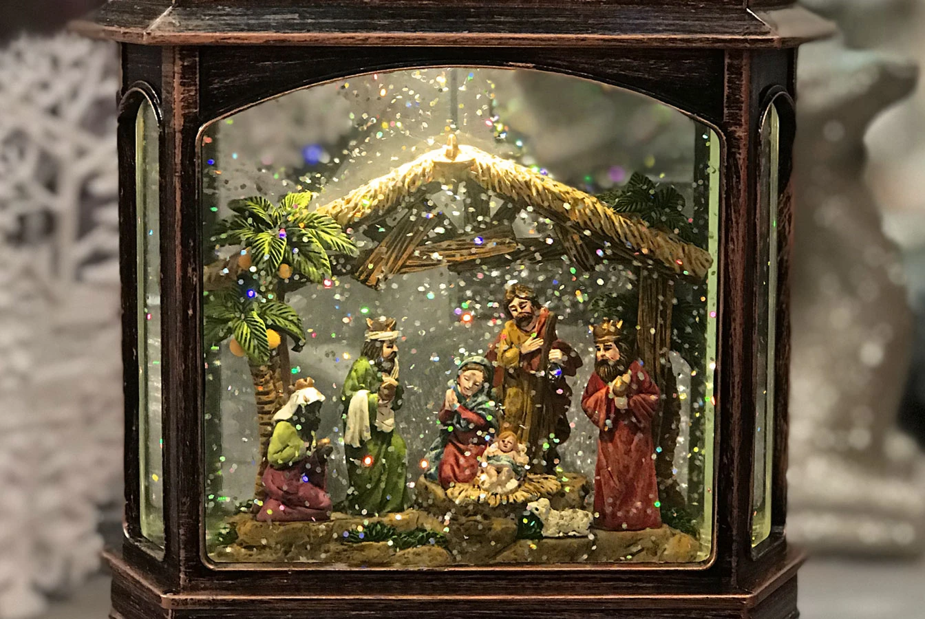 Nativity Scene Antique Bronze Lighted Water Lantern With Swirling Glitter - Plays Silent Night 5 Nativity Scene Antique Bronze Lighted Water Lantern With Swirling Glitter - Plays Silent Night - Image 3