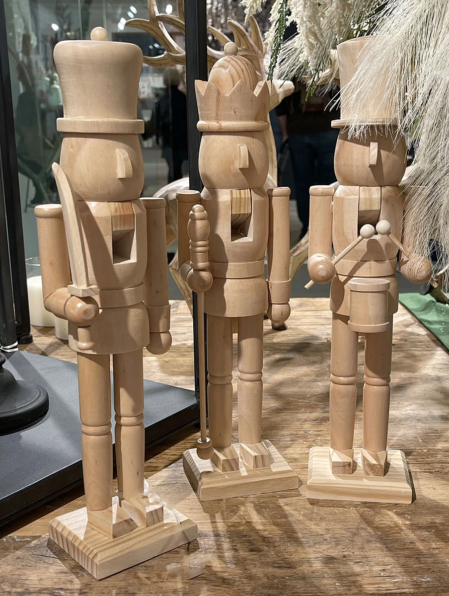 Nutcracker Wooden Figurines 15.5 Inch - Set Of 3 From RAZ 5 Nutcracker Wooden Figurines 15.5 Inch - Set Of 3 From RAZ - Image 3