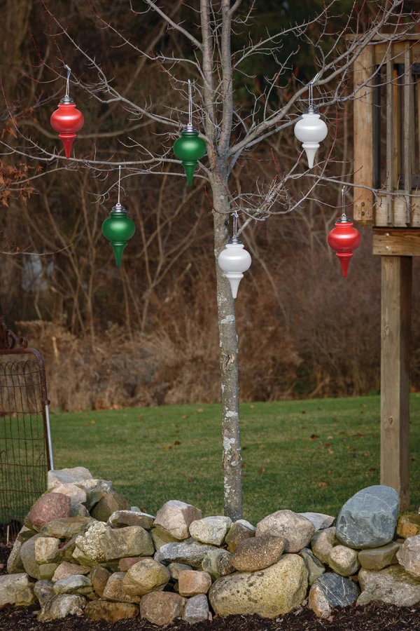 Illuminating Green Outdoor LED Pulsing 10" Finial - Battery Powered Light Sensor 4 Illuminating Green Outdoor LED Pulsing 10" Finial - Battery Powered Light Sensor - Image 2