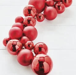 4 Foot Red Christmas Bulb Ornament Garland -Solar Christmas Holiday Shop g3832771