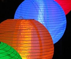 Solar Christmas Holiday Shop -Solar Christmas Holiday Shop group lanterns on 300 2