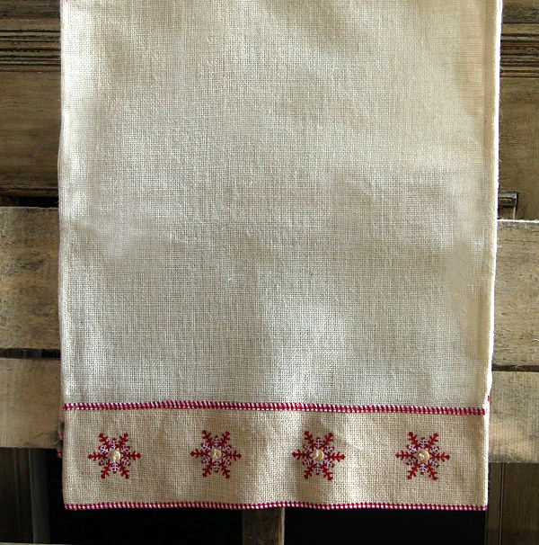 Snowflake Runner With Button Center - 72 Inch Table Runner 3 Snowflake Runner With Button Center - 72 Inch Table Runner